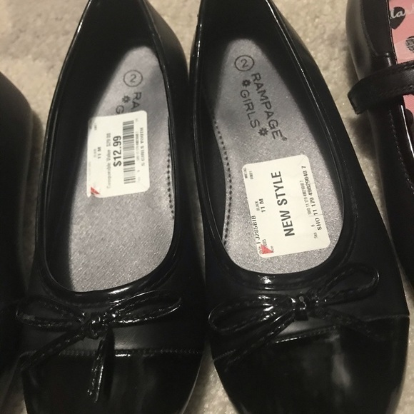 Girls uniform shoes lot of 3 - Picture 4 of 4